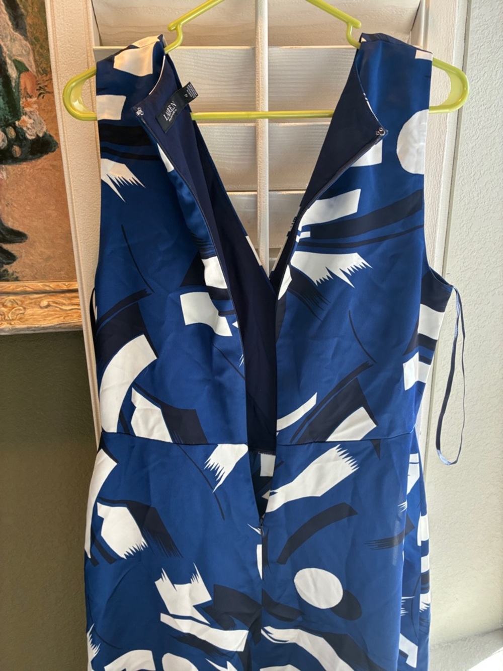 Ralph Lauren Blue and White Abstract Sleeveless V‑Neck Midi Dress - Picture 12 of 12